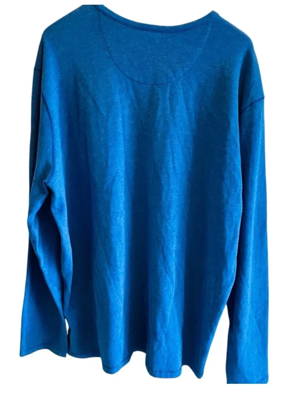 Tommy Bahama blue neck